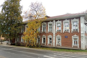 ул.Красная, 27