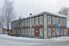 Петровская ремесленная школа здание