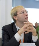 амн